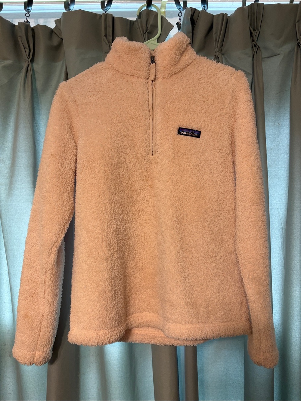 Patagonia White Sherpa Half-Zip Fleece Pullover